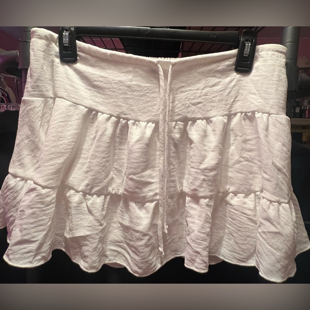 Windsor White Tiered Mini Skirt